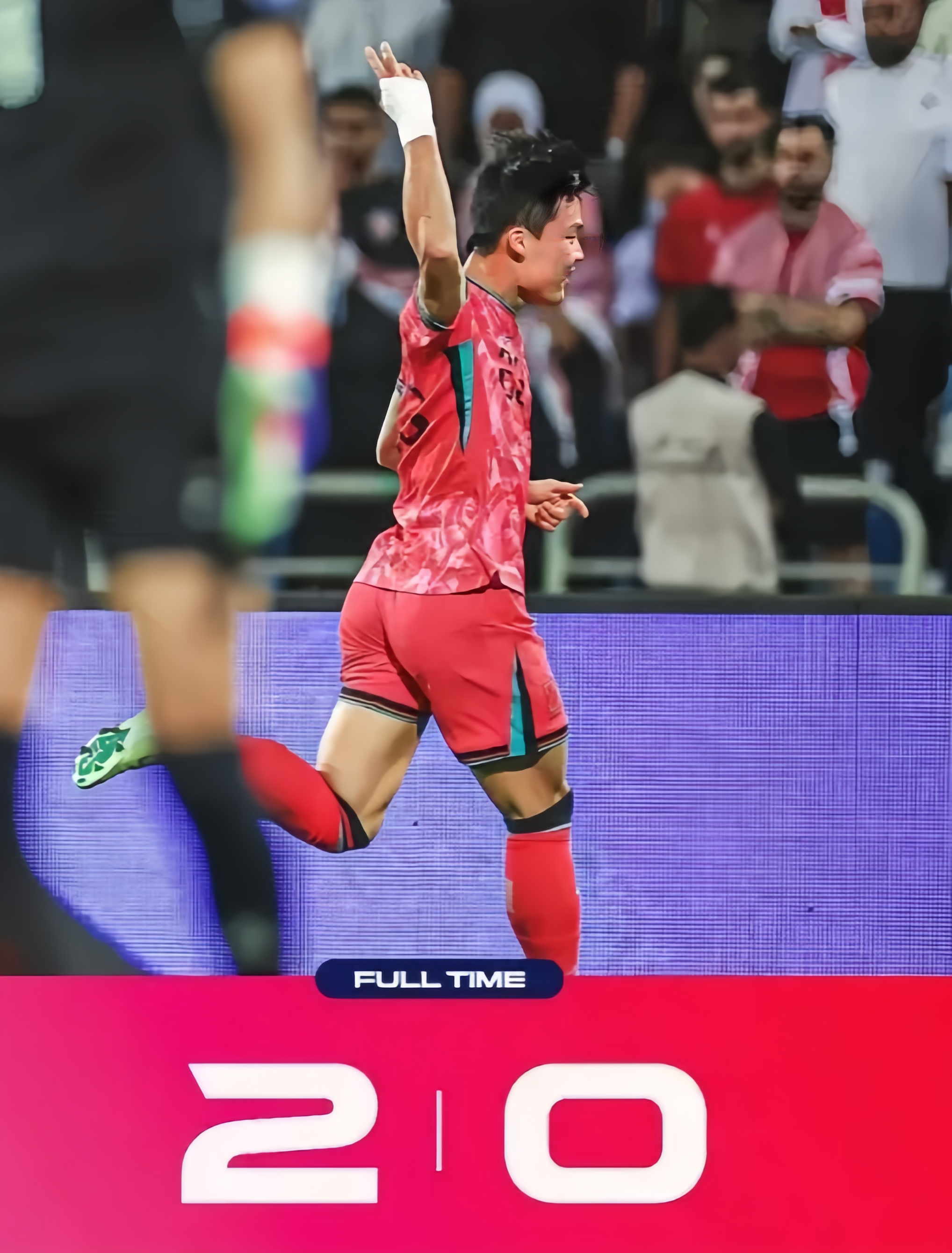 韩国队险胜中国队，奥恰洛夫统治全场