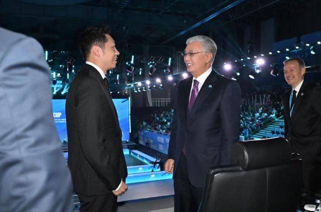 奥地利队绝杀波兰队，许昕点燃赛场