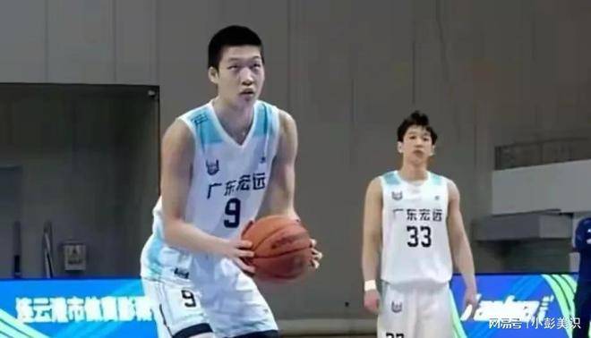 广东队力克上海队,易建联统治全场 广东队力克上海队,易建联统治全场