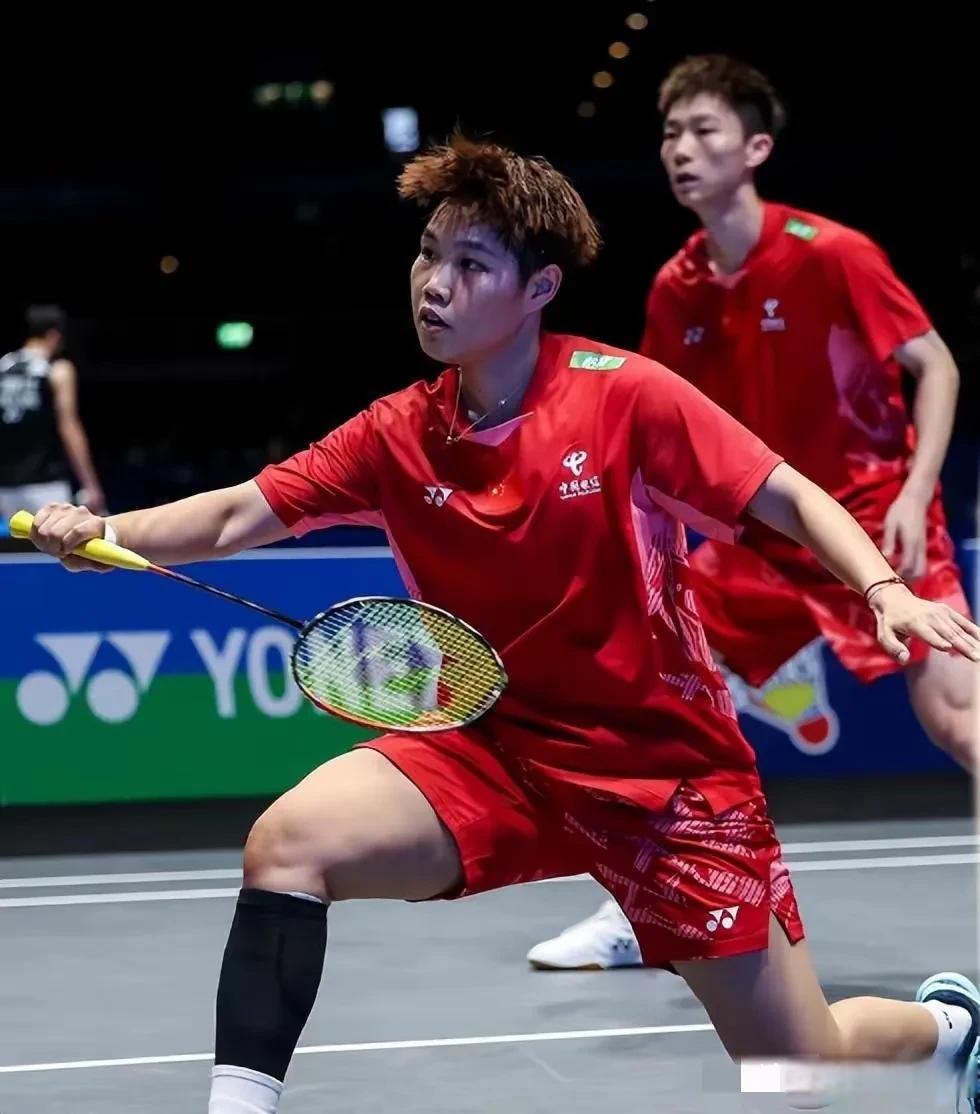 印尼羽毛球队轻取英格兰羽毛球队,李宗伟打破历史纪录 印尼羽毛球队轻取英格兰羽毛球队,李宗伟打破历史纪录
