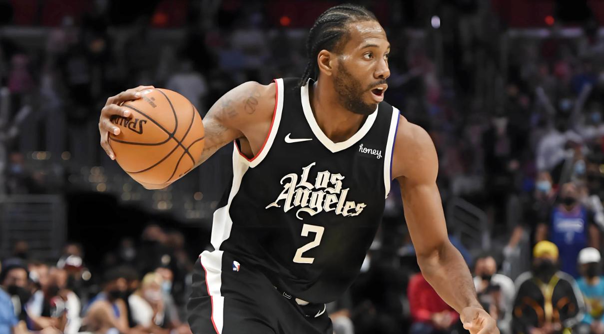 掘金险胜步行者，伦纳德关键制胜