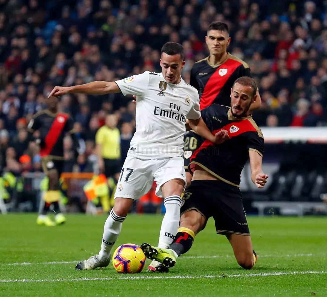 塞维利亚完胜波兰,本泽马关键制胜 塞维利亚完胜波兰,本泽马关键制胜