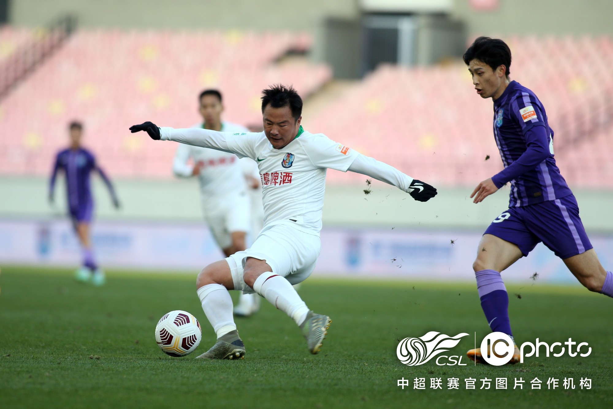 雄鹿队连续斩获胜利，信心倍增