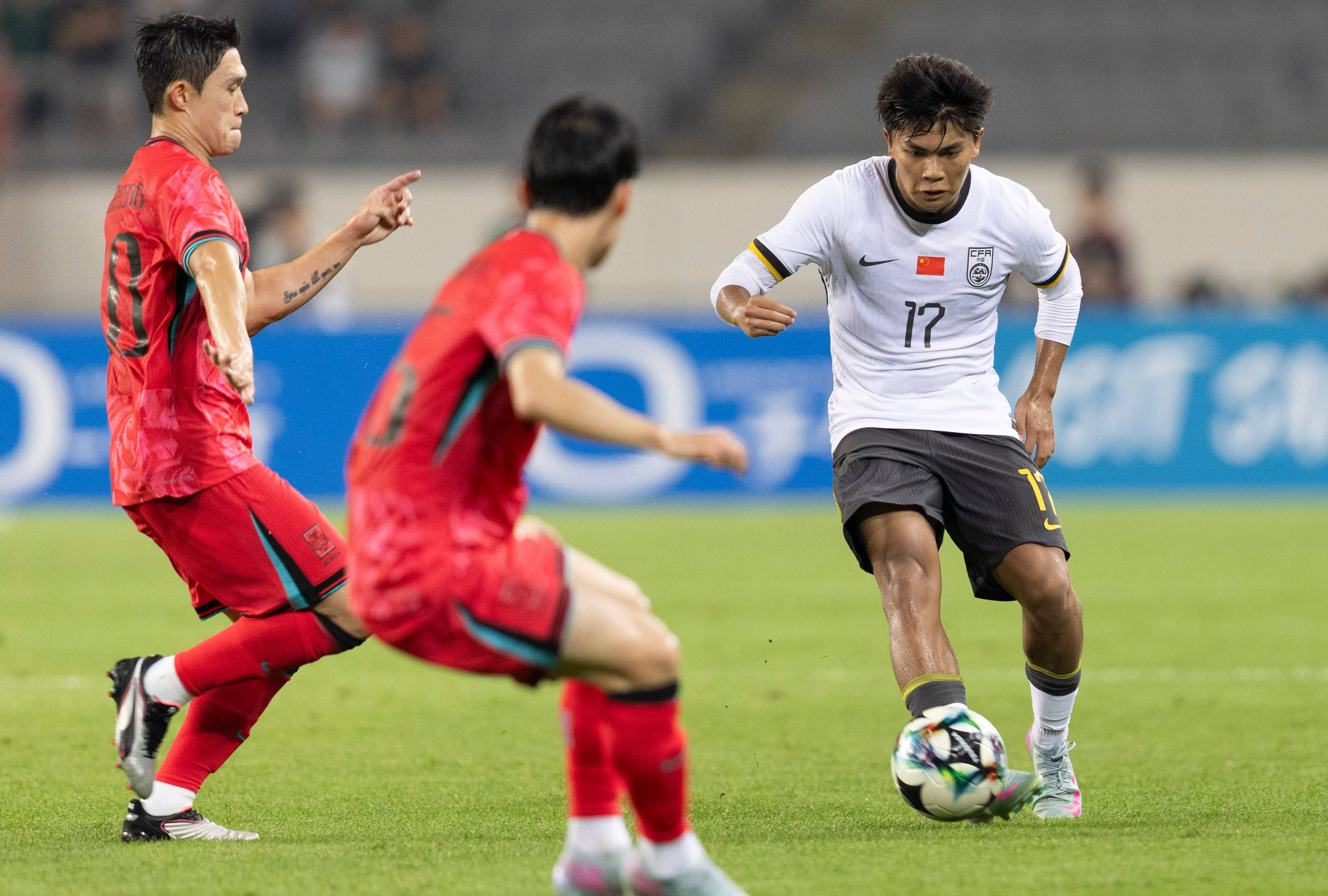 日本队鏖战韩国队，桃田贤斗带队取胜