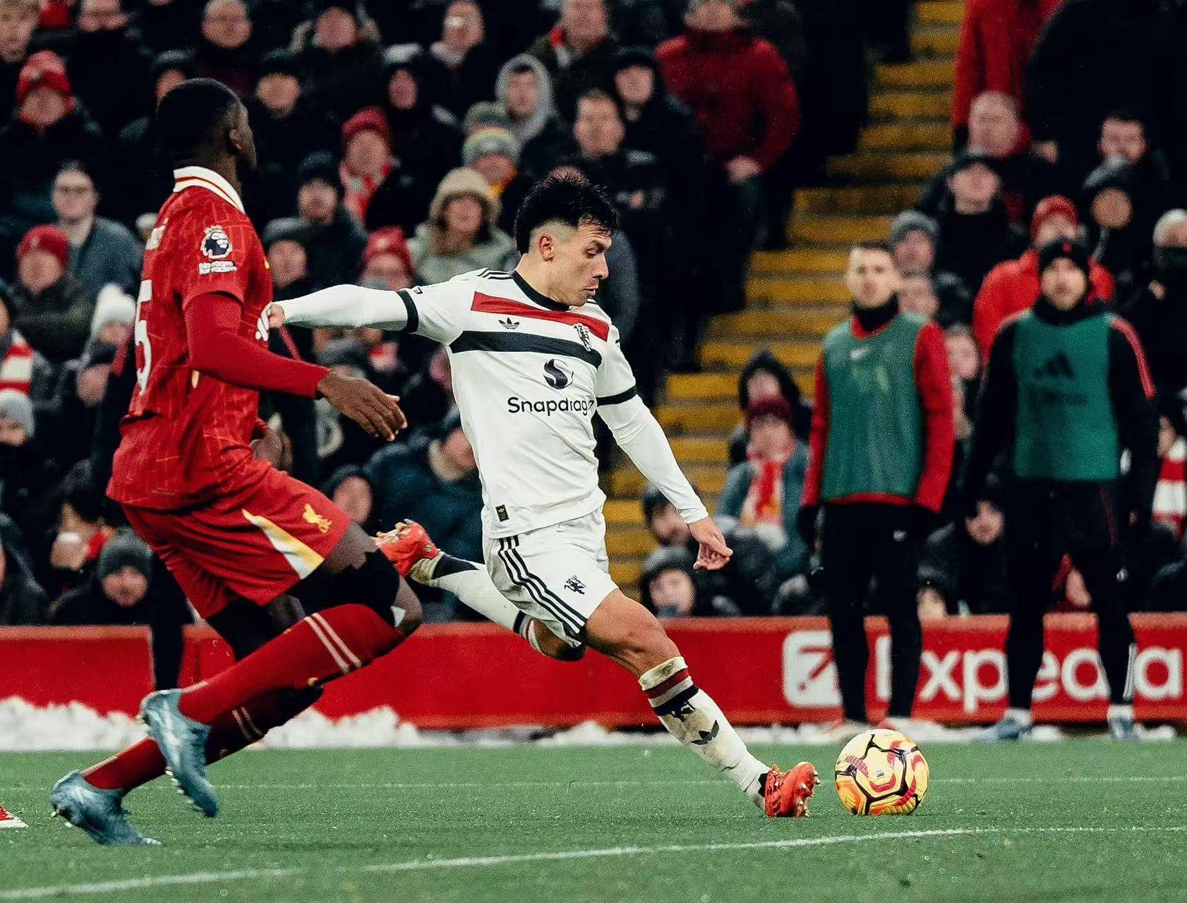 门兴格拉德巴赫主场惨败，遭遇三连败