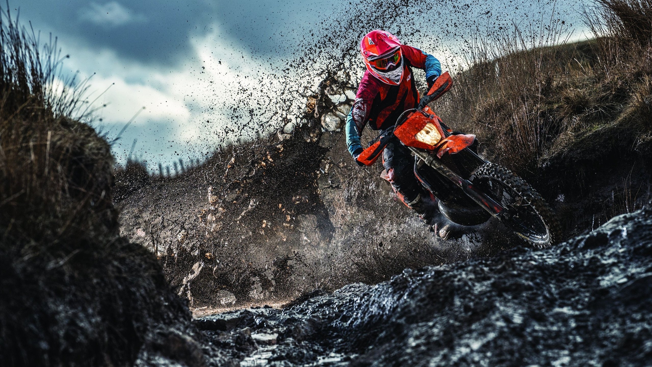 西甲国家德比之夜，西亚卡姆表现堪称教科书