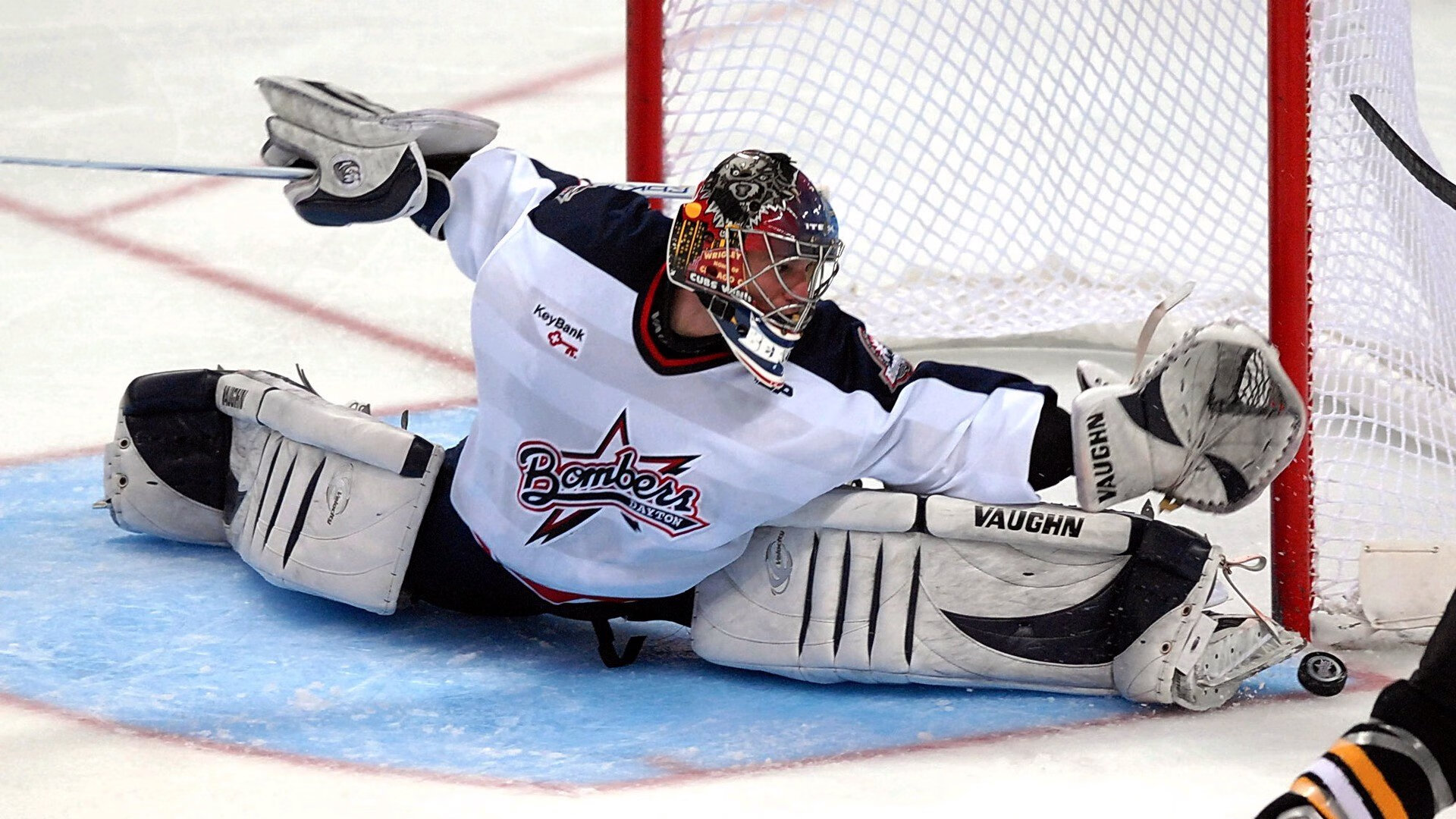 熊猫体育官方-森林狼冲垮广东队，乔治成为关键先生